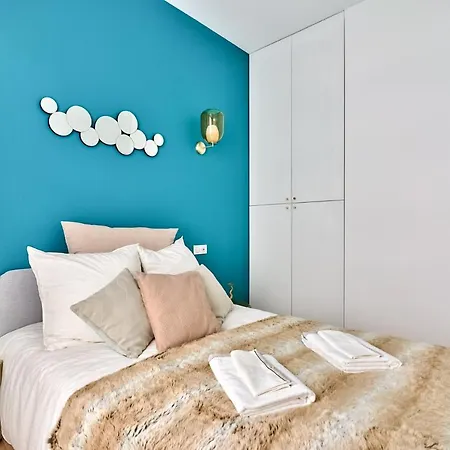 New ! Outstanding 2br & 1br In 15 باريس