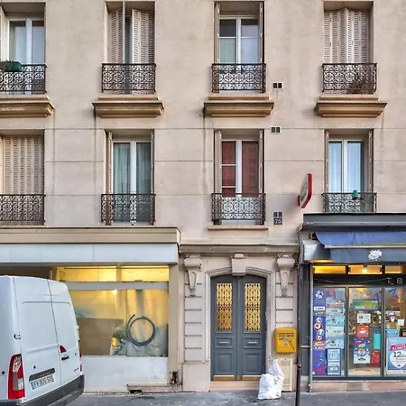 New ! Outstanding 2br & 1br In 15 شقة