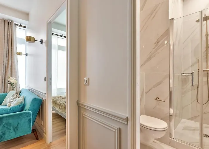 New ! Outstanding 2br & 1br In 15 *