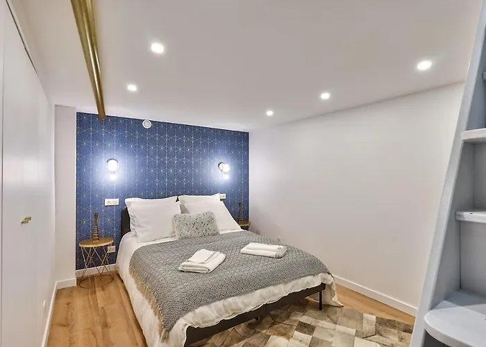 아파트 New ! Outstanding 2br & 1br In 15 파리